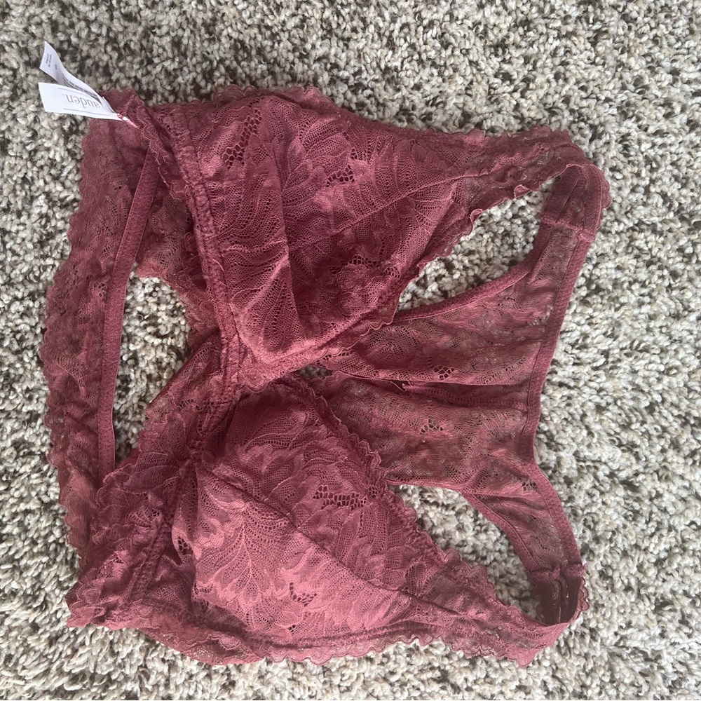 Auden Lace Bralette in Burgundy